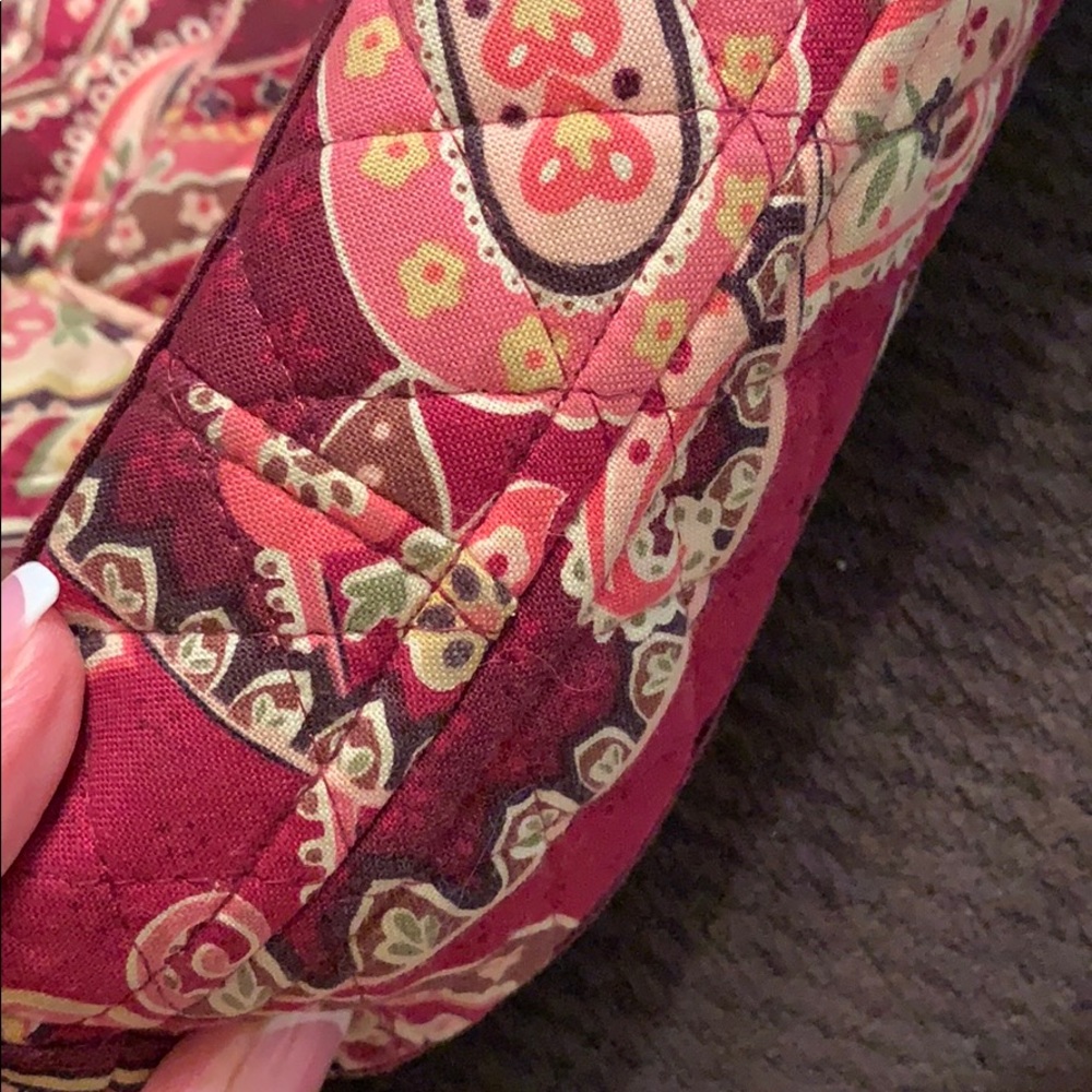 Vera Bradley medium size hand bag. - Picture 6 of 6